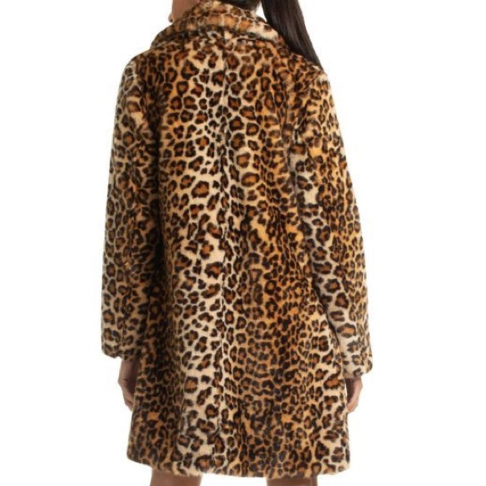 ✨Trina Turk Katrina Faux Fur Leopard Jacket✨ 🐆